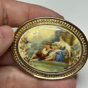Courting scene Vintage Oval Brooch with Gold Trim